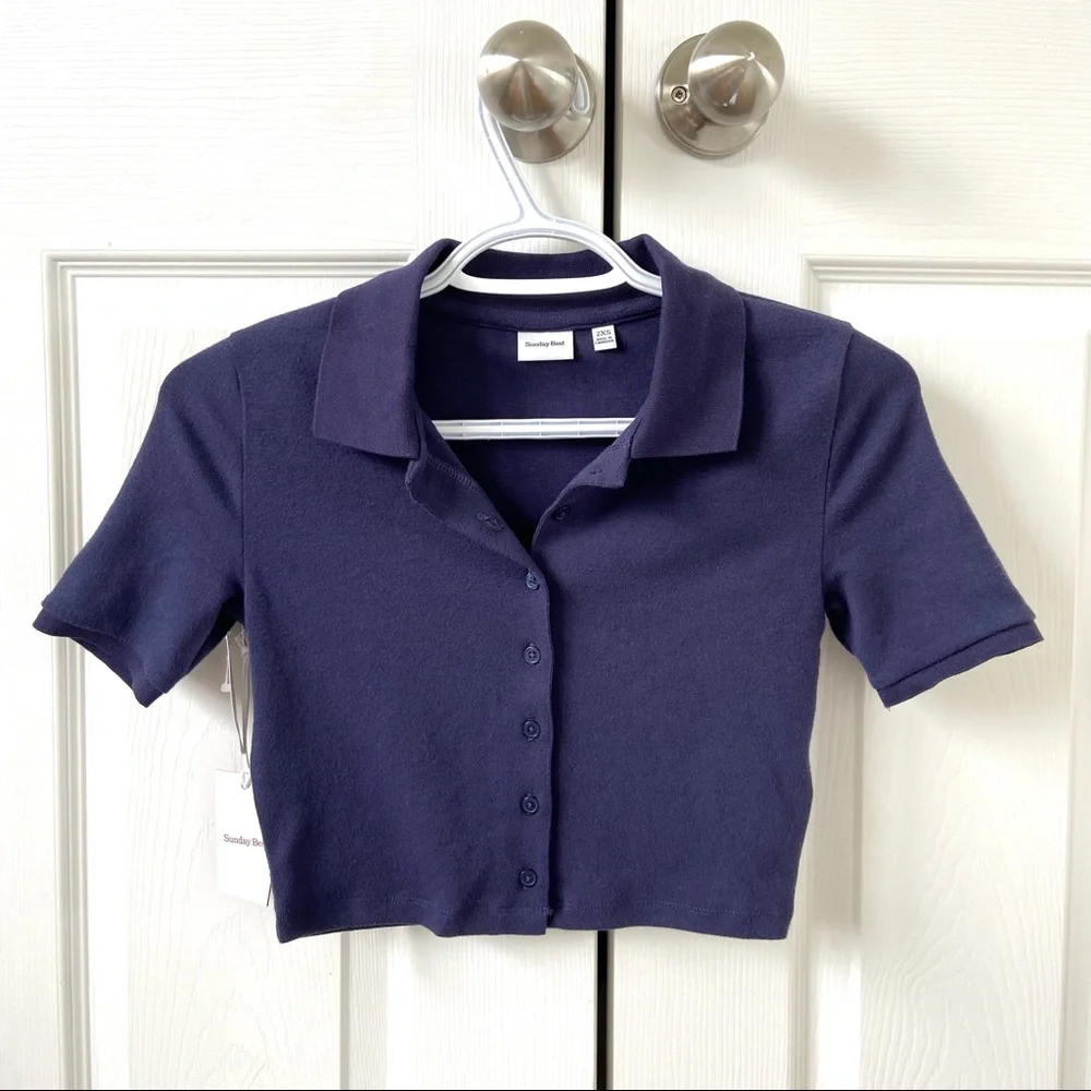 Sunday Best Audio cropped button down top - Picture 1 of 6